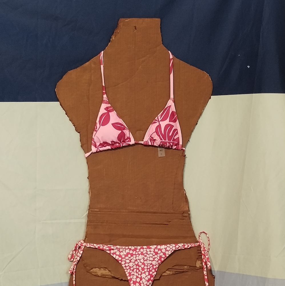 Swimsuit top